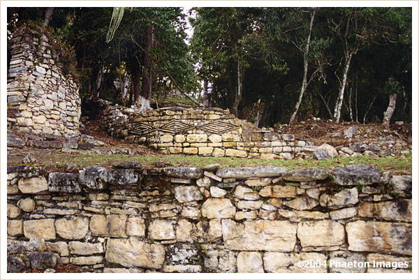 Kuelap ruins photo